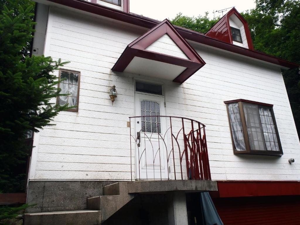 Pension & Cottage Shokubutsushi Hakuba Exterior photo